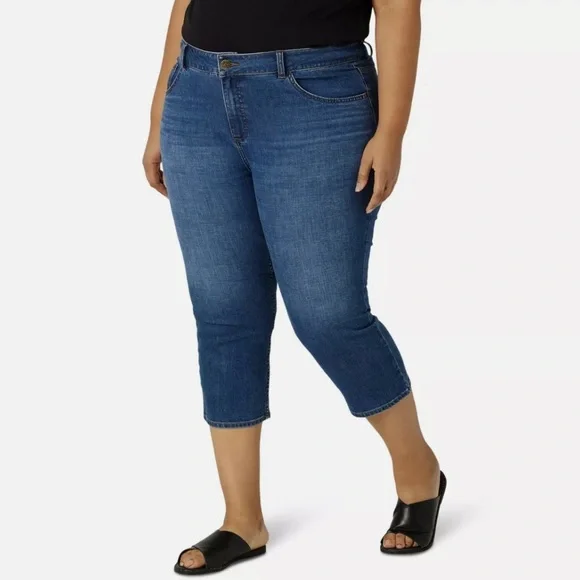 Lee Women's Plus Size Midrise Regular Fit Capri Jeans Pant 20W - Picture 5 of 14